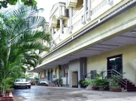 Hotel Saideep Villas, Shirdi