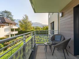 Grand studio bord du lac, apartment in Saint-Jorioz