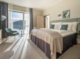 Home Hotel Arcticus
