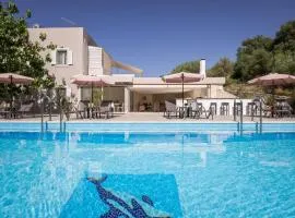 Villa Almyros 5 Bedroom Luxurious Villa close to the beach
