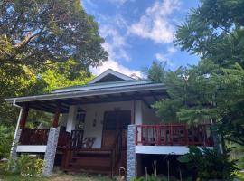 Blissful hill top Apartment, holiday rental in Anse Possession