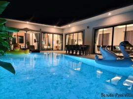 Bonita Pool Villa, cabaña o casa de campo en Buriram