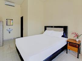OYO 91881 Aratha Homestay, hotel in Mataram