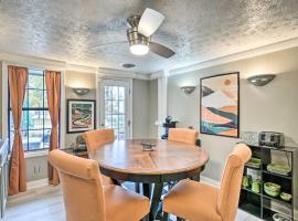 Efficiency Apt Shared Conference Room, Patio, vacation rental in Greenville