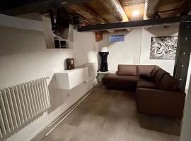 Heather's Home - Premium - Ponte Vecchio – hotel w mieście Bassano del Grappa