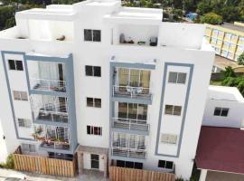 Precioso apartamento en un complejo residencial con picina, feriebolig i La Ciénaga