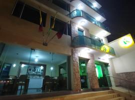 Apartahotel Vincent Suites, apart-hotel em Pasto