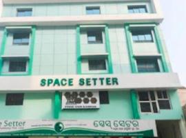 HOTEL SPACE SETTER, hotel s parkiriščem v mestu Bhubaneshwar