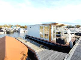 Blue Mind, heerlijk vakantiehuisje op het water:, feriebolig i Vinkeveen