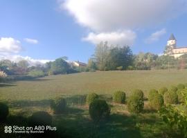 La villa, hotel v destinaci Labastide-de-Lévis