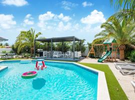 5BR Oasis Heated Pool, Games L06, cabaña en Miami