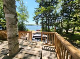 Leland’s Lakehouse, self catering accommodation in Wolfville