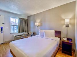 Studio 6-Phoenix, AZ - Deer Valley, ξενοδοχείο στο Φοίνιξ