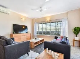 Lovely 3 Bedroom with harbour view