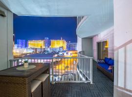 2100 SqFt Penthouse Suite W/ Strip Views! POOL GYM, hotel cerca de Sands Expo, Las Vegas