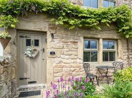 Tynedale, cottage in Padiham