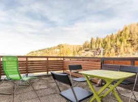 quiet studio with terrace view on Mont-Blanc