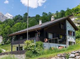 Beautiful holiday home in Fieschertal with garden, cabin in Fieschertal