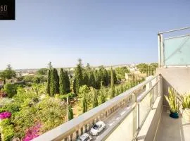 Sunny & beautiful views, Amazing Design & Terrace by 360 Estates