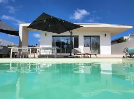 Villa Silver Coast, hotel i Nadadouro