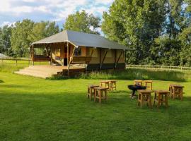 Horsley Hale Farm Glamping, hotel cerca de WWT Welney, Ely