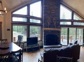 Family Friendly, Pet Friendly, New Build, 20 mi to Breckenridge - Lamplighter Lodge