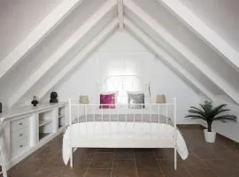 CASARA CUATRO - Charming warm loft close to the beach