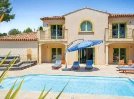 Gorgeous Home In Saint Raphael