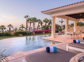 Stunning 6bd Villa in Palmilla! Chef, Butler, Chauffeur and Yacht included!, hotell i San José del Cabo
