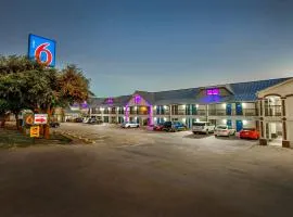 Motel 6-Fort Worth, TX - White Settlement