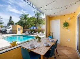 * NEW * Serene Retreat / Private Patio & Pool *
