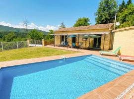 Stunning Home In Molires-sur-cze With Wifi, hotel na may pool sa Molières-sur-Cèze