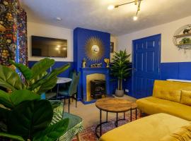 Stay in the heart of Isle of Wight in 2BDR apt, íbúð í Newport