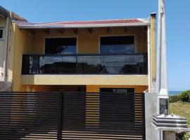 Casa Duplex com Vista pro Mar, pet-friendly hotel in Guaratuba