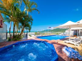Whitsunday Terraces Resort - Ocean Views, hotel in Airlie Beach