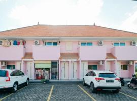 RedDoorz at Kawaii Apartment Jimbaran, hotel v destinaci Balian