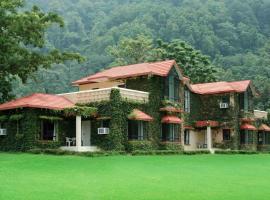 WelcomHeritage Tarangi Ramganga Resort, hótel í Marchula