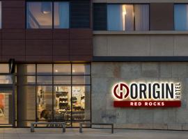 Origin Red Rocks, a Wyndham Hotel、ゴールデンのホテル