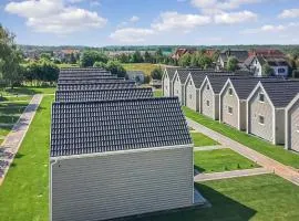 Lovely Home In Sianozety With Wifi
