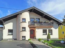 2 Bedroom Cozy Apartment In Karlshausen