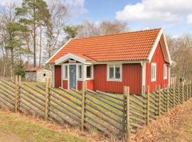 Awesome Home In Hyltebruk With Kitchen, hotel v destinaci Hyltebruk
