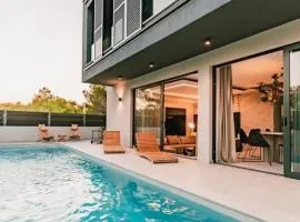 Luxury Villa Hera