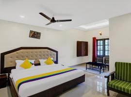 Itsy Hotels Regalia Grand, 500 Mtrs From Madikeri Fort, hotel in Madikeri