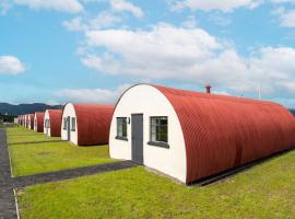 Cultybraggan Hut 37, pet-friendly hotel in Comrie