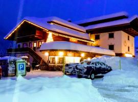 Residence La Pineta, hotel en Padola