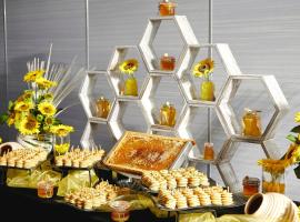 Crowne Plaza Dublin Blanchardstown by IHG, hotel in Blanchardstown