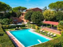 CASALE IL TORCHIO 12&4, Emma Villas