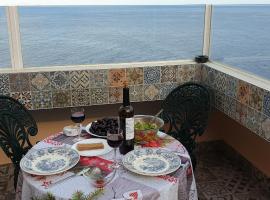 Apartamento Romantico by the Ocean, ξενοδοχείο σε Caniço