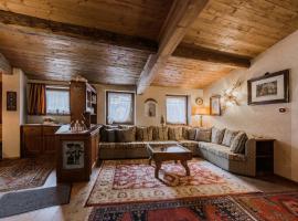 Cesa Linda, hotel sa Campitello di Fassa