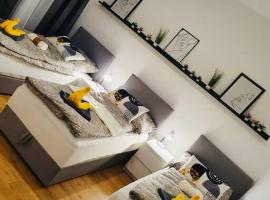 Leon 3 wunderschönes neues Apartment, cheap hotel in Linz